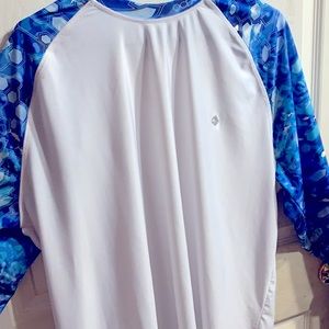 I’m selling a Ocean Coast Advantage cooling shirt!